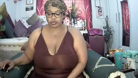 itumeleng74 online show from 03-06-25, 09:25