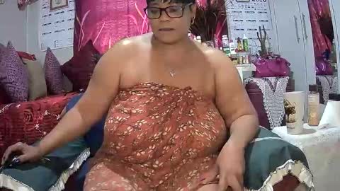 itumeleng74 online show from 02-17-26, 06:21