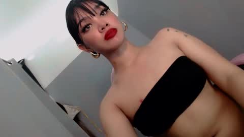 Snapshot of itzme_marga11 chatting on 10-02-25, 10:33 Marga online show from 10-02-25, 10:33