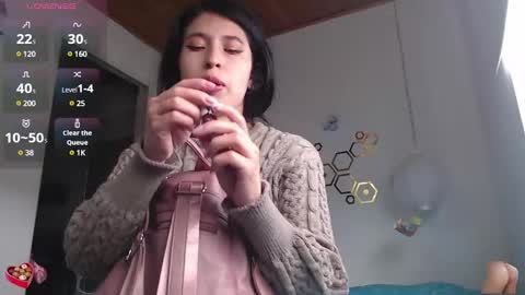 Snapshot of ivana_rose chatting on 02-23-25, 08:33 Adris online show from 02-23-25, 08:33