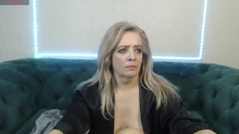 ivanacharm online show from 01-21-25, 10:41