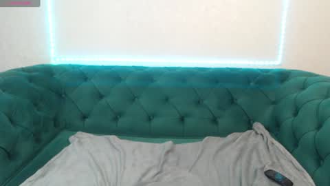 ivanacharm online show from 01-25-25, 10:51