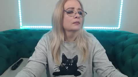 ivanacharm online show from 01-11-26, 04:28