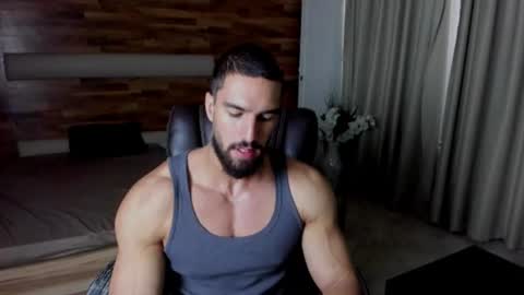 Snapshot of ivanhydee chatting on 07-14-26, 04:28 IvanHydee online show from 07-14-26, 04:28