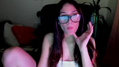 ivanna_essis online show from 10-22-25, 02:23