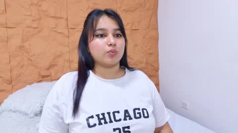 Snapshot of ivannaavega chatting on 05-08-26, 05:02 Ivanna online show from 05-08-26, 05:02