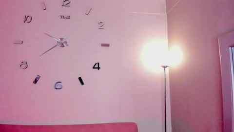   IVANNA  online show from 05-27-26, 11:40