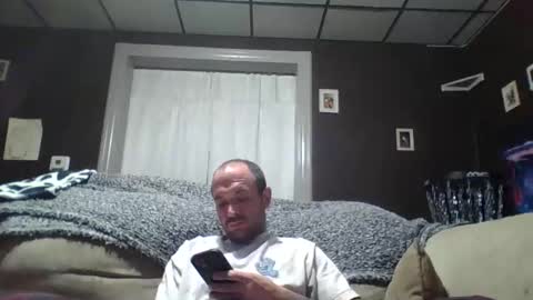 Snapshot of ivel_91 chatting on 05-05-26, 04:53 ivel_91 online show from 05-05-26, 04:53