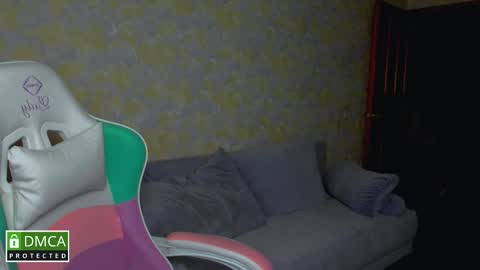 Snapshot of iveran_love1 chatting on 09-16-25, 08:10 iveran online show from 09-16-25, 08:10