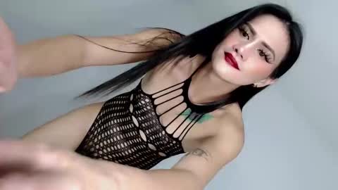 Snapshot of ivory_cat69 chatting on 04-16-26, 06:36 Miss Ivory online show from 04-16-26, 06:36