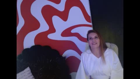 Snapshot of ivory_mistress chatting on 05-07-26, 01:27 ivory_mistress online show from 05-07-26, 01:27