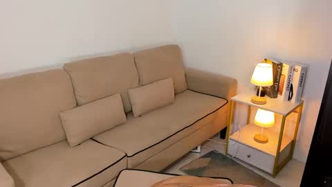 Snapshot of ivorycollins chatting on 12-12-24, 03:48 kirstenelsie online show from 12-12-24, 03:48