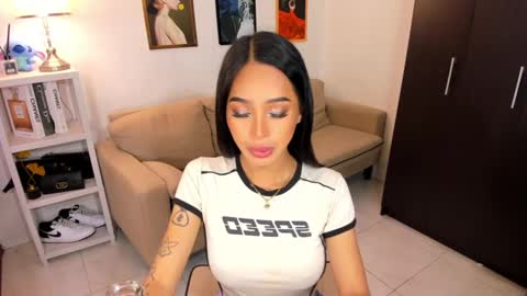 Snapshot of ivorycollins chatting on 02-18-25, 12:37 kirstenelsie online show from 02-18-25, 12:37