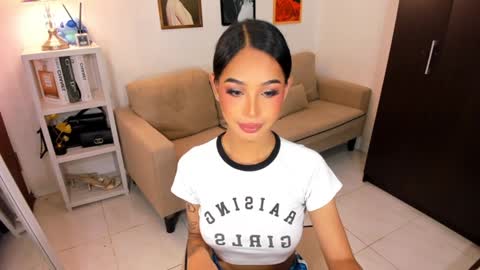 Snapshot of ivorycollins chatting on 02-26-25, 01:11 kirstenelsie online show from 02-26-25, 01:11