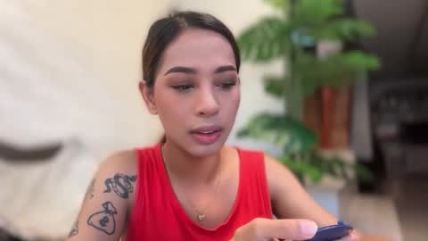 Snapshot of ivorycollins chatting on 11-14-25, 12:53 kirstenelsie online show from 11-14-25, 12:53