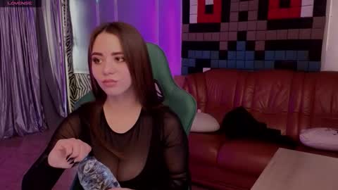 ivorywood_ online show from 10-05-25, 09:51