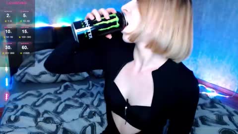 Ivy online show from 10-14-25, 04:08