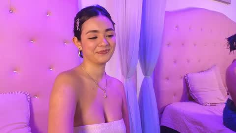 Snapshot of ivy_gail chatting on 05-16-26, 05:48 IVY online show from 05-16-26, 05:48