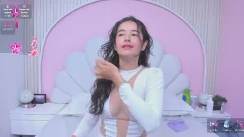Snapshot of ivy_petit chatting on 06-24-26, 11:31 Ivy petit online show from 06-24-26, 11:31