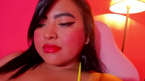Snapshot of ivy_roosx chatting on 05-23-26, 07:46 vivian online show from 05-23-26, 07:46