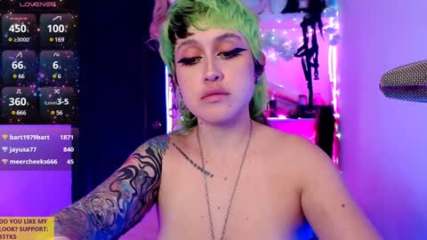You can find more of me here  online show from 01-02-25, 06:23