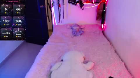 You can find more of me here  online show from 04-18-26, 04:11