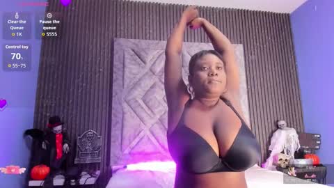 IVANA  online show from 10-26-25, 01:17