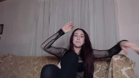 Snapshot of ivyrosiex chatting on 09-26-25, 01:20 Ivy Rosie online show from 09-26-25, 01:20