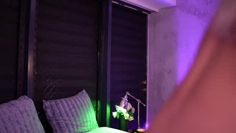 Snapshot of ivyrowa chatting on 01-06-25, 09:22 IvyRowa online show from 01-06-25, 09:22