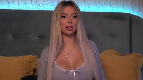 Snapshot of ivyrubens chatting on 12-20-24, 05:57 Ivy online show from 12-20-24, 05:57