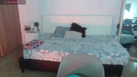 ivyshine7 online show from 03-16-26, 07:18