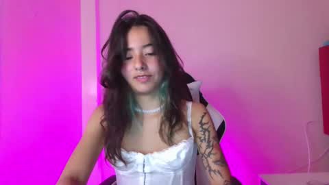 Snapshot of ivystone_ chatting on 02-09-26, 10:14 Ivy online show from 02-09-26, 10:14