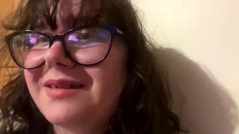 Snapshot of ivyysin chatting on 04-05-26, 12:41 IvyySinn online show from 04-05-26, 12:41