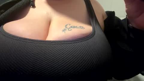 Snapshot of iwantsahar chatting on 03-27-26, 08:20 iwantsahar online show from 03-27-26, 08:20