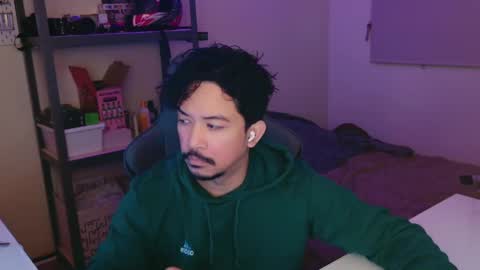 Snapshot of iwasd3nse chatting on 02-21-25, 03:01 iwasd3nse online show from 02-21-25, 03:01