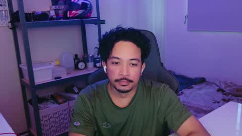 Snapshot of iwasd3nse chatting on 03-02-25, 12:42 iwasd3nse online show from 03-02-25, 12:42