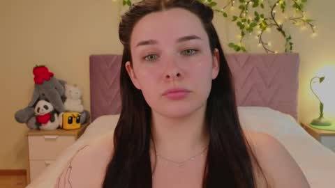 Daisy online show from 06-03-26, 02:33
