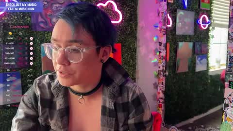 Muse hethey online show from 12-31-24, 09:06