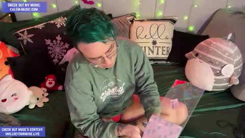 Muse hethey online show from 12-01-25, 12:15