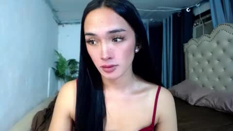 Snapshot of iwillcum4u_ chatting on 12-18-25, 01:11 iwillcum4u_ online show from 12-18-25, 01:11