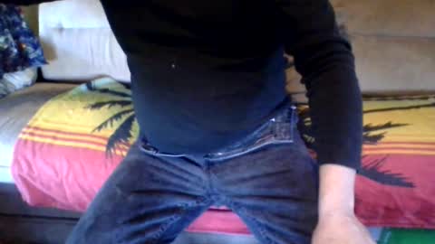 Snapshot of iwtfamilf chatting on 04-28-26, 11:15 iwtfamilf online show from 04-28-26, 11:15