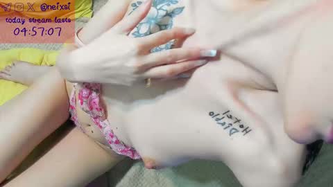 Snapshot of ixsi chatting on 11-13-25, 03:22 Nina online show from 11-13-25, 03:22