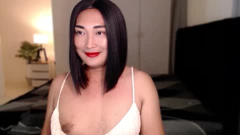 Snapshot of iya_hermosa chatting on 01-17-26, 12:43 iya_hermosa online show from 01-17-26, 12:43