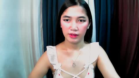 UR LOVELY IYANNA online show from 11-12-25, 02:45