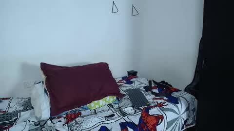 izaack online show from 09-30-25, 08:41