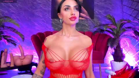 Snapshot of izabelatessa chatting on 05-24-26, 08:03 izabelatessa online show from 05-24-26, 08:03