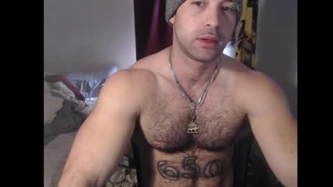 izak144 online show from 02-16-25, 05:37