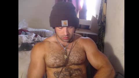 izak144 online show from 10-24-25, 09:44