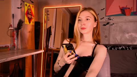 izi online show from 02-07-25, 09:04