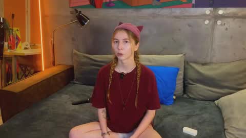 izi online show from 10-06-25, 04:59